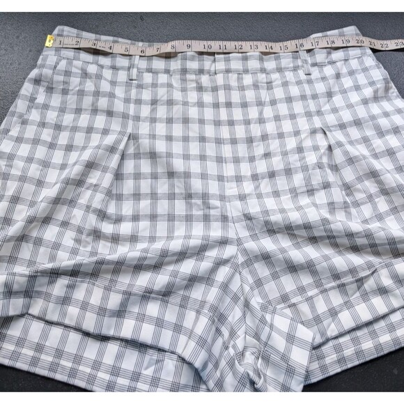 Danielle Bernstein Women's Short Plaid Cuffed Pleated Elastic Back High Rise 20W - Picture 4 of 11